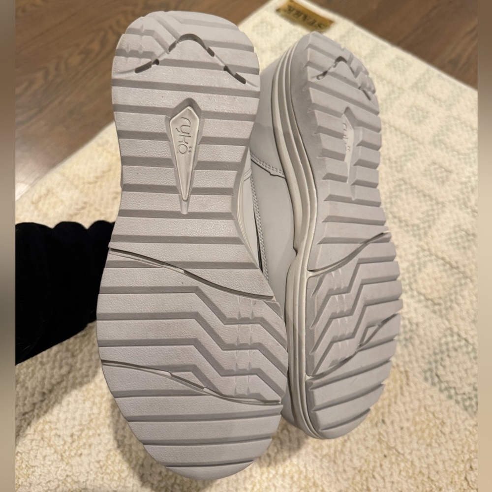 Women's Quilted Fur-Lined Boots size 11. Snow winter snowshoes - Picture 9 of 9